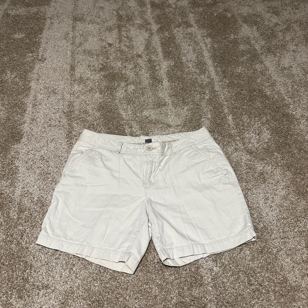 Women’s Eddie Bauer Cream/Beige Shorts